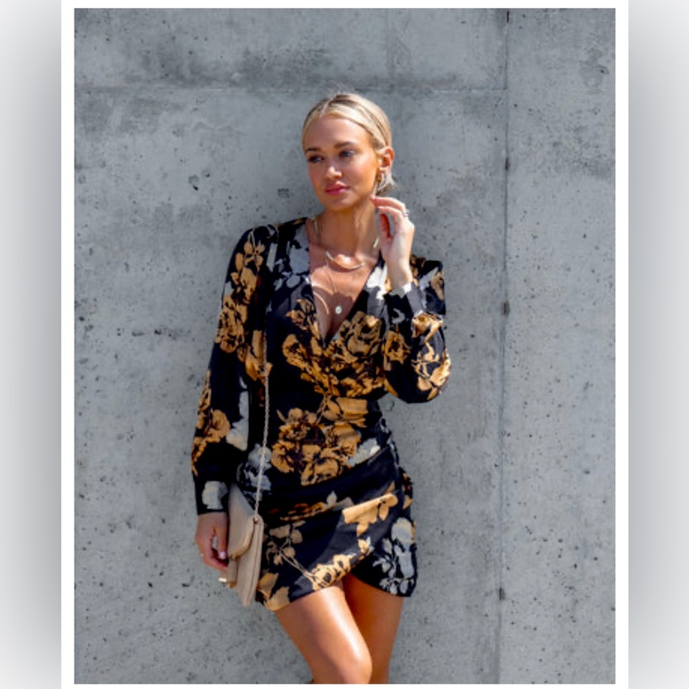 VICI Magnificent One Floral Satin Drape Mini Dress Size XL